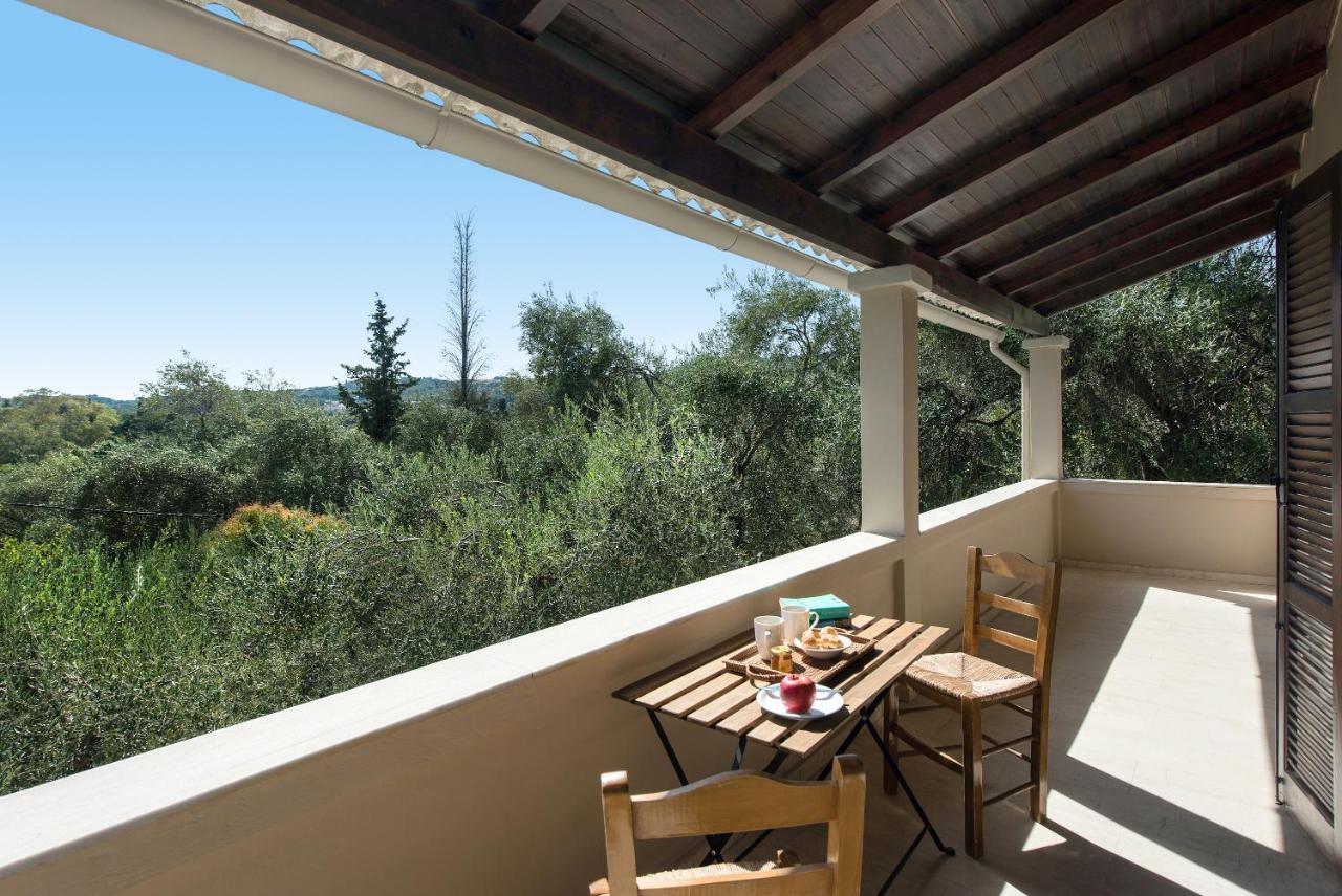 Villa Lofos Kassiopi Exteriör bild