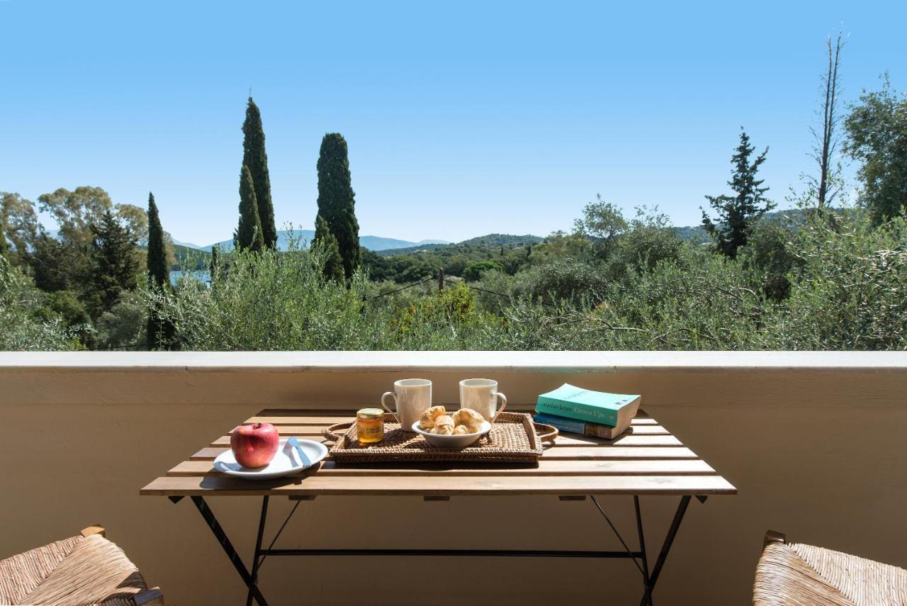 Villa Lofos Kassiopi Exteriör bild