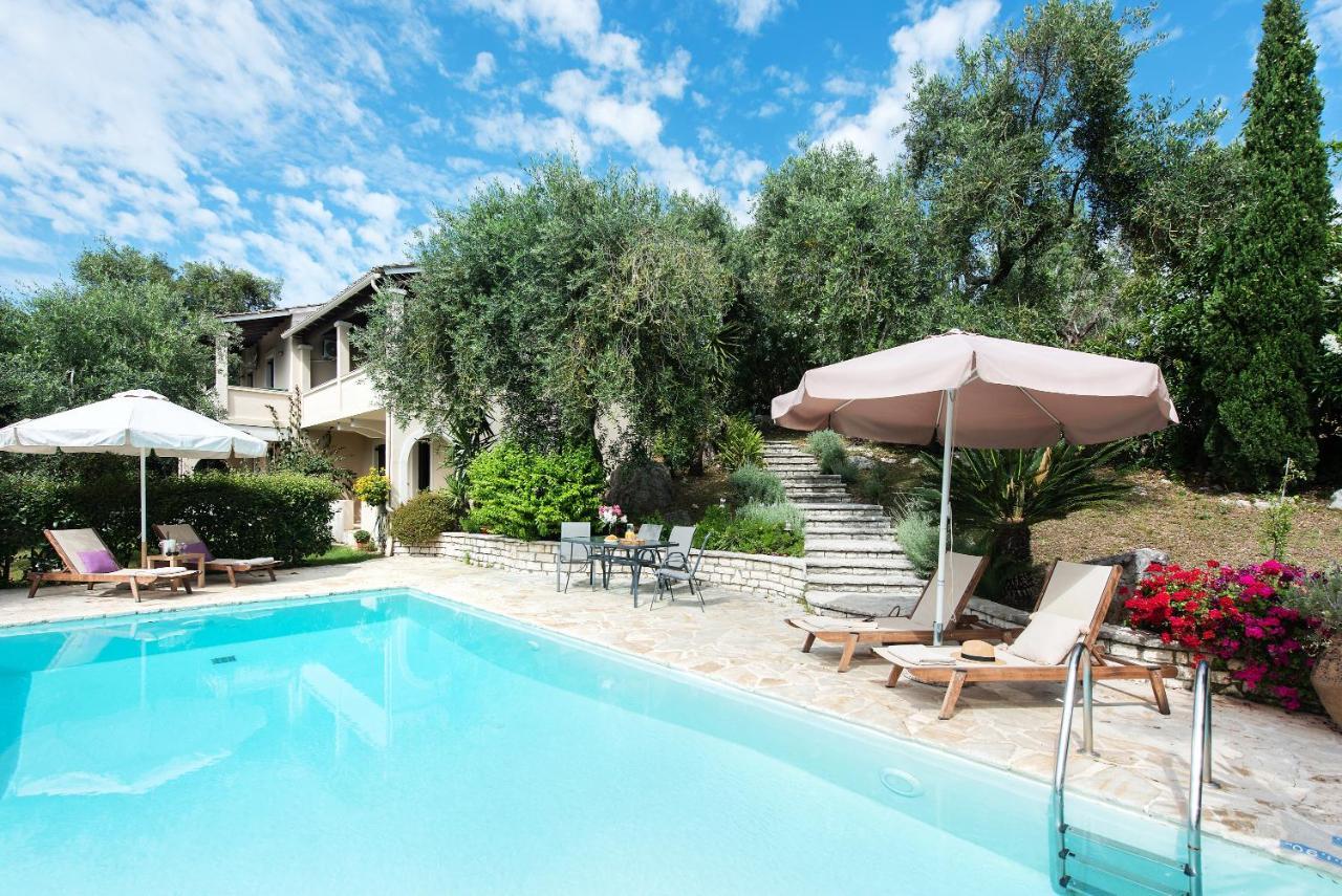Villa Lofos Kassiopi Exteriör bild