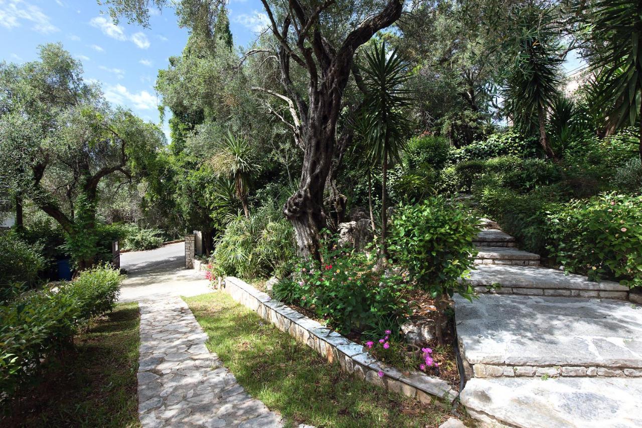 Villa Lofos Kassiopi Exteriör bild