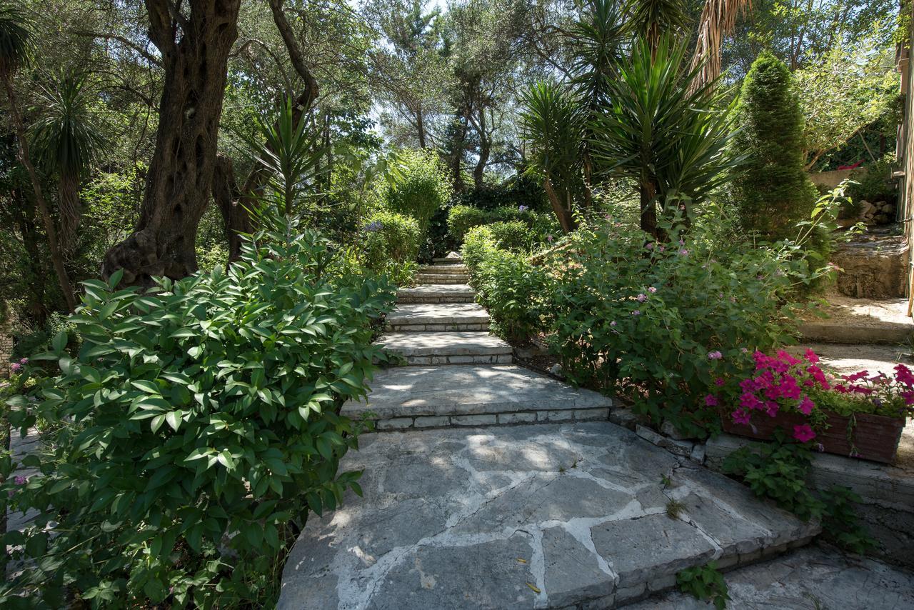Villa Lofos Kassiopi Exteriör bild