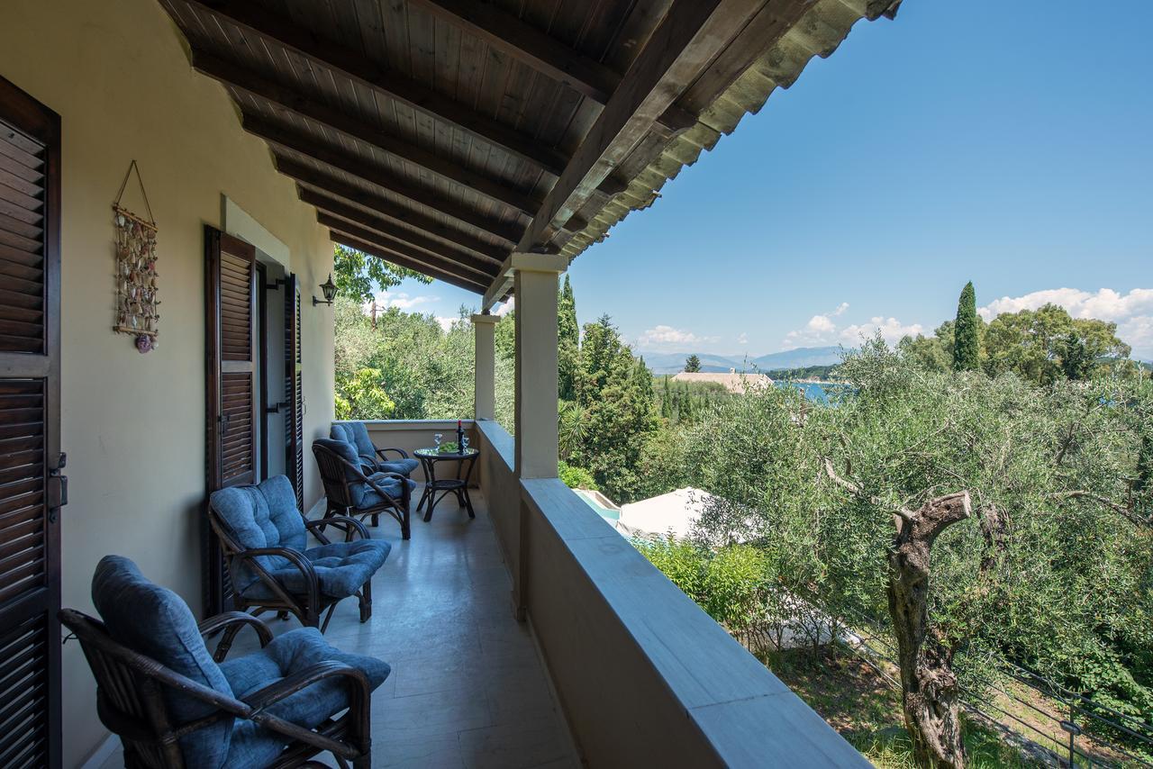 Villa Lofos Kassiopi Exteriör bild